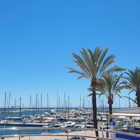 Apartamento A 150 Metros De La Playa Y Del Puerto Deportivo Estepona Exterior foto